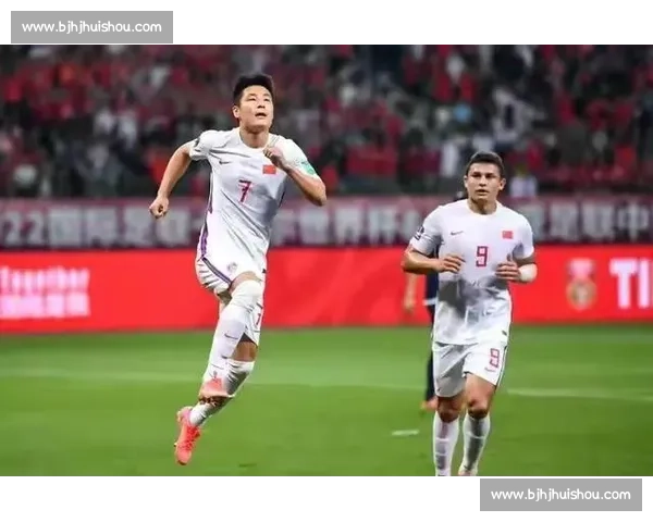 16支足球队激战四方 谁能在激烈对抗中脱颖而出成为冠军之王 16支足球队激战四方 谁能在激烈对抗中脱颖而出成为冠军之王